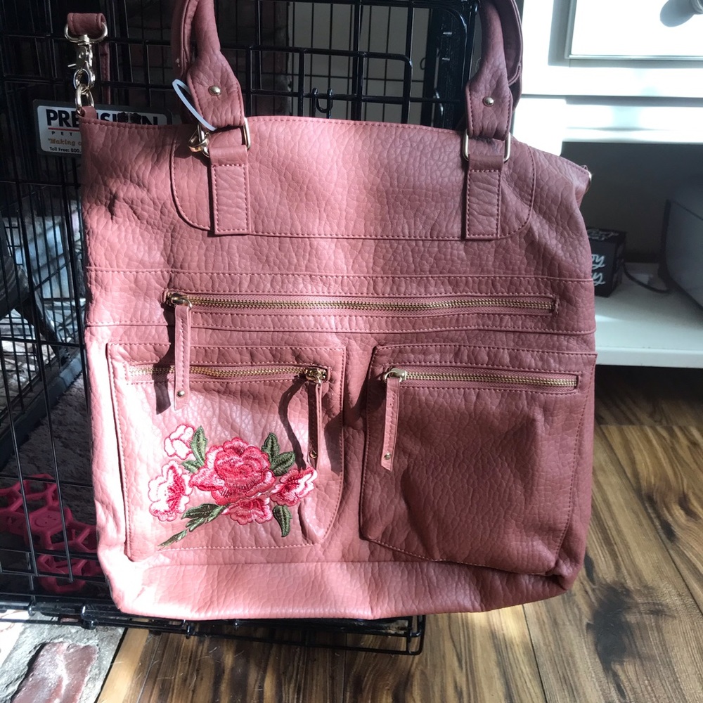 Adorable purse with rose decal